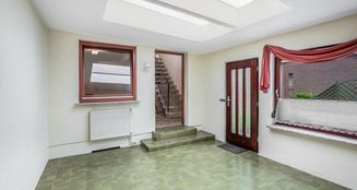 von_poll_real_estate_property_25053080_image_5