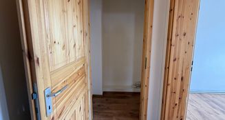 von_poll_real_estate_property_25053081_image_8