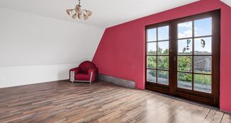 von_poll_real_estate_property_25053060_image_12