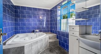 von_poll_real_estate_property_25053060_image_7