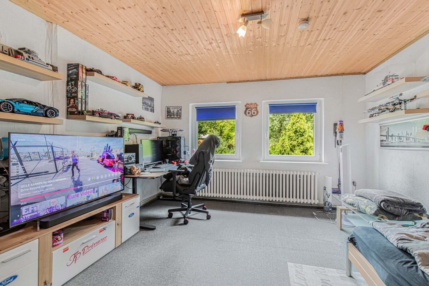 Schlafzimmer II im Dachgeschoss