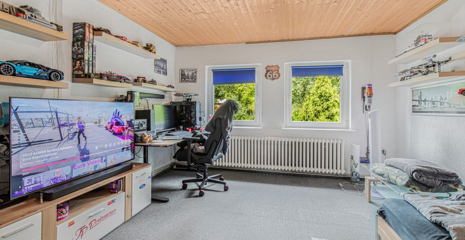 Schlafzimmer II im Dachgeschoss