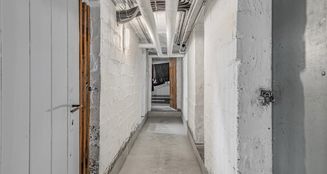 von_poll_real_estate_property_25053101_image_12