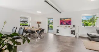 von_poll_real_estate_property_25157010_image_5