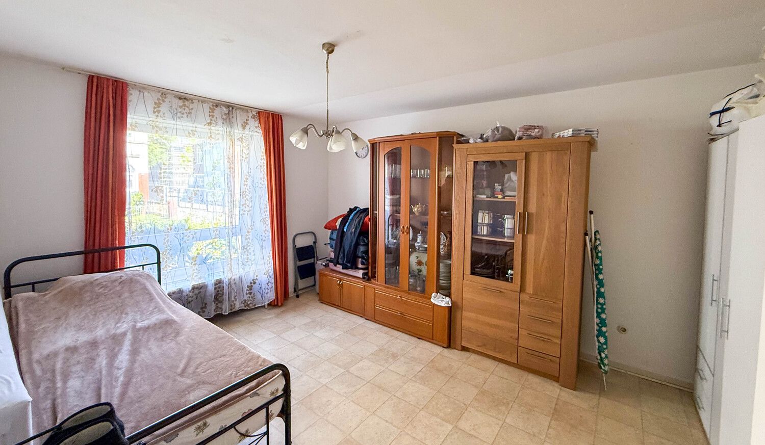 Zimmer I