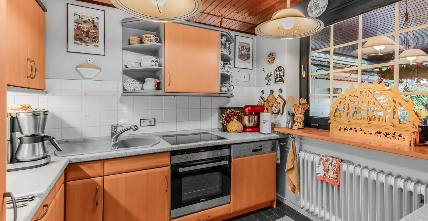 Einbauküche im Erdgeschoss