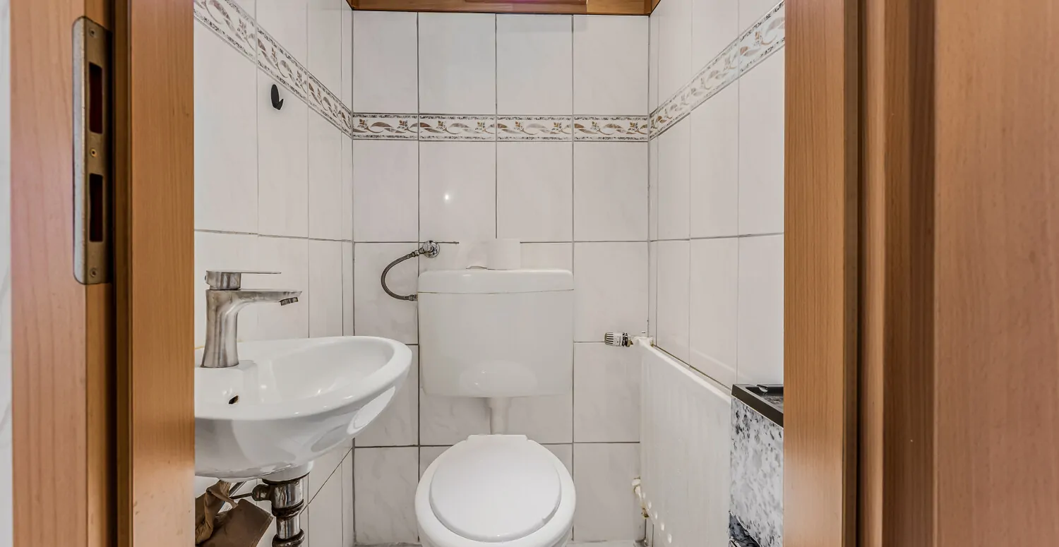 Gäste-WC im Erdgeschoss