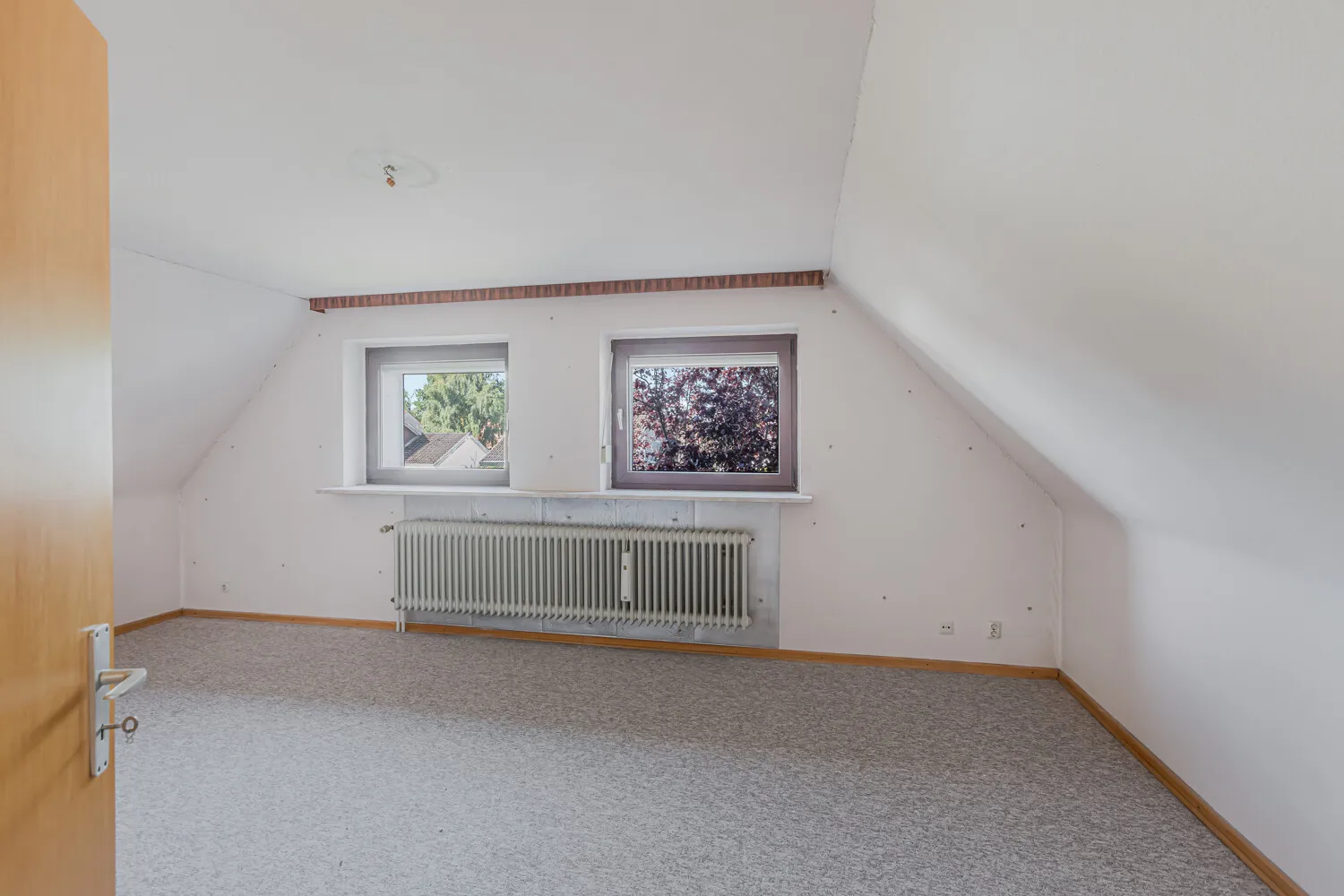 Wohnzimmer im DG oder Schlafzimmer III