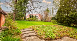 von_poll_real_estate_property_24053047.4_image_2