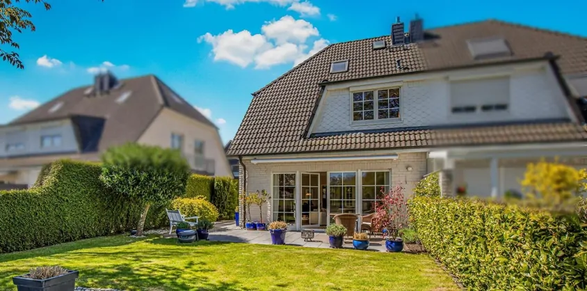 von Poll Immobilien GmbH