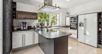 von_poll_real_estate_property_24421020-Port_image_6