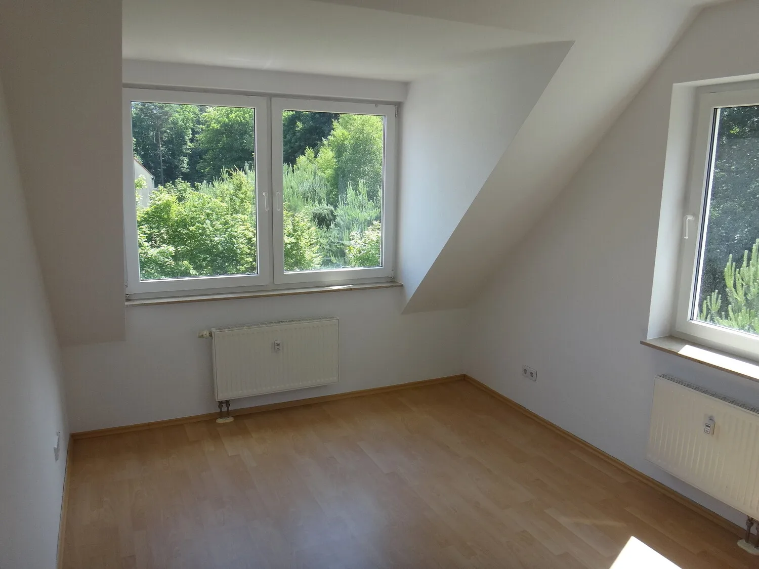 Zimmer an der Giebelseite