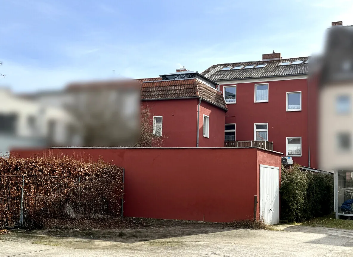 Hausansicht vom Innenhof