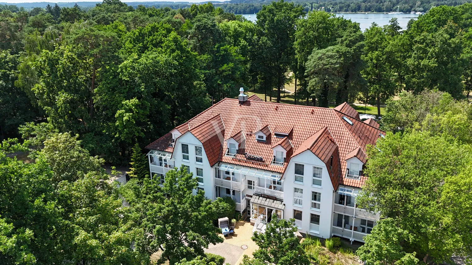Victoria Suites
