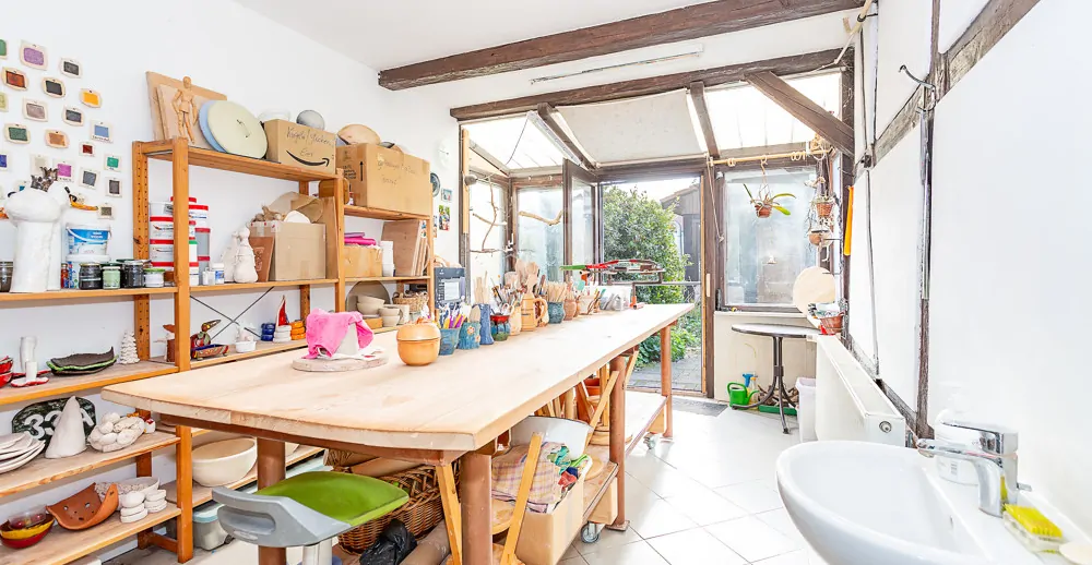 Atelier im mit Zugang zum Innenhof