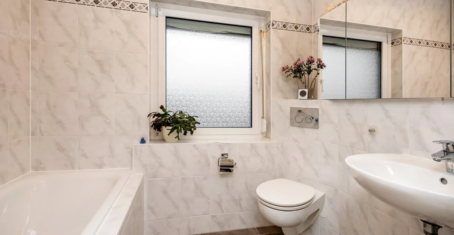Badezimmer im Obergeschoss