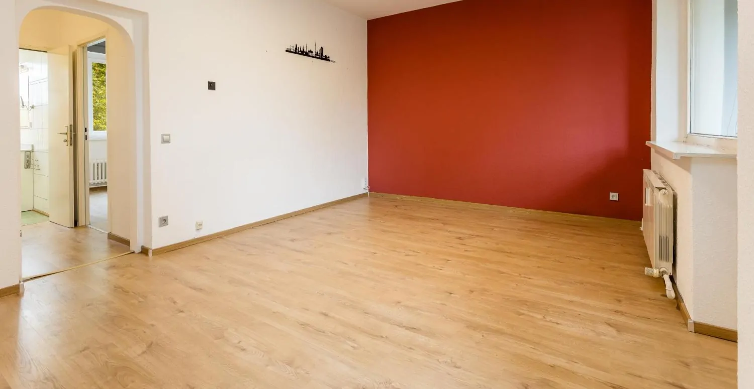 Sonnige Aussichten vom eigenen Balkon in grün angelegtem Wohnumfeld in Berlin Buckow