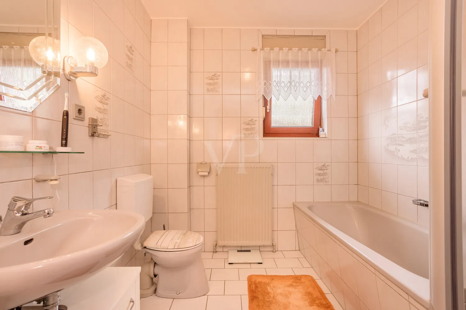 Badezimmer im Erdgeschoss