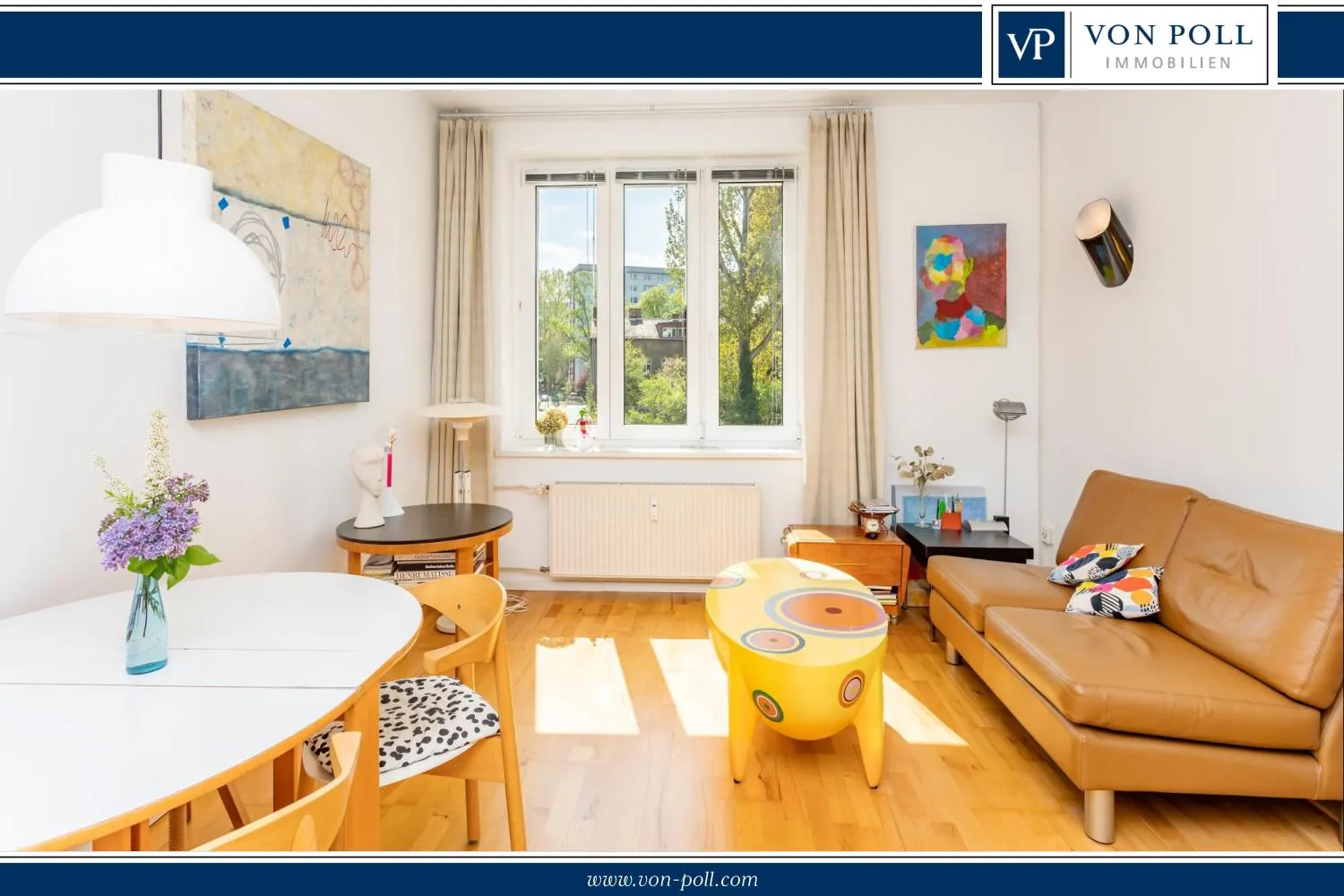 Charmante Aussichten in sehr gefragter Lage trifft gut geschnittene Zwei-Zimmer-Wohnung nähe Karl-Marx-Allee