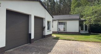 von_poll_real_estate_property_25412021_image_1