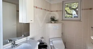 von_poll_real_estate_property_25412021_image_4