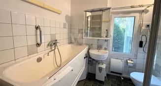 von_poll_real_estate_property_25412021_image_11