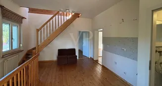 von_poll_real_estate_property_25412016_image_6