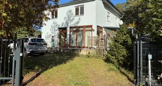 von_poll_real_estate_property_25412016_image_1