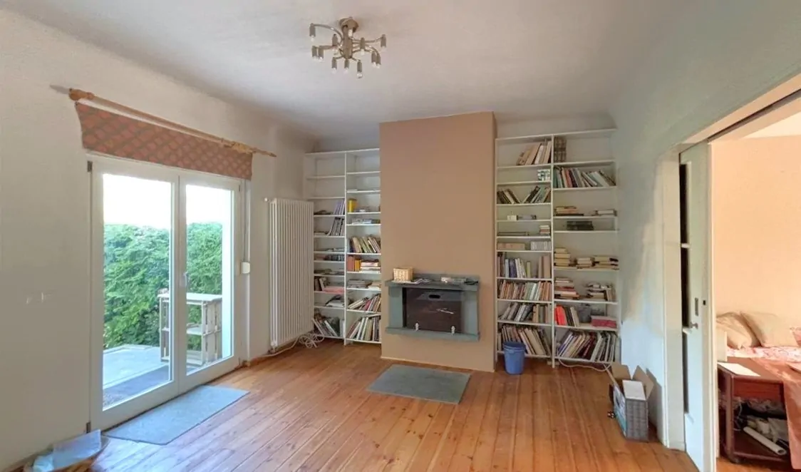 Wohnbereich mit Kamin