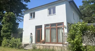 von_poll_real_estate_property_25412016_image_0