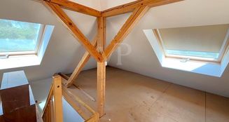 von_poll_real_estate_property_25412016_image_12