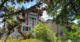 von_poll_real_estate_property_25412011_image_0