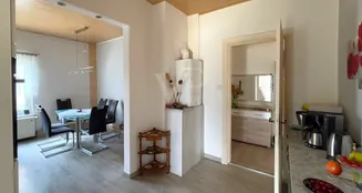 von_poll_real_estate_property_25412011_image_5