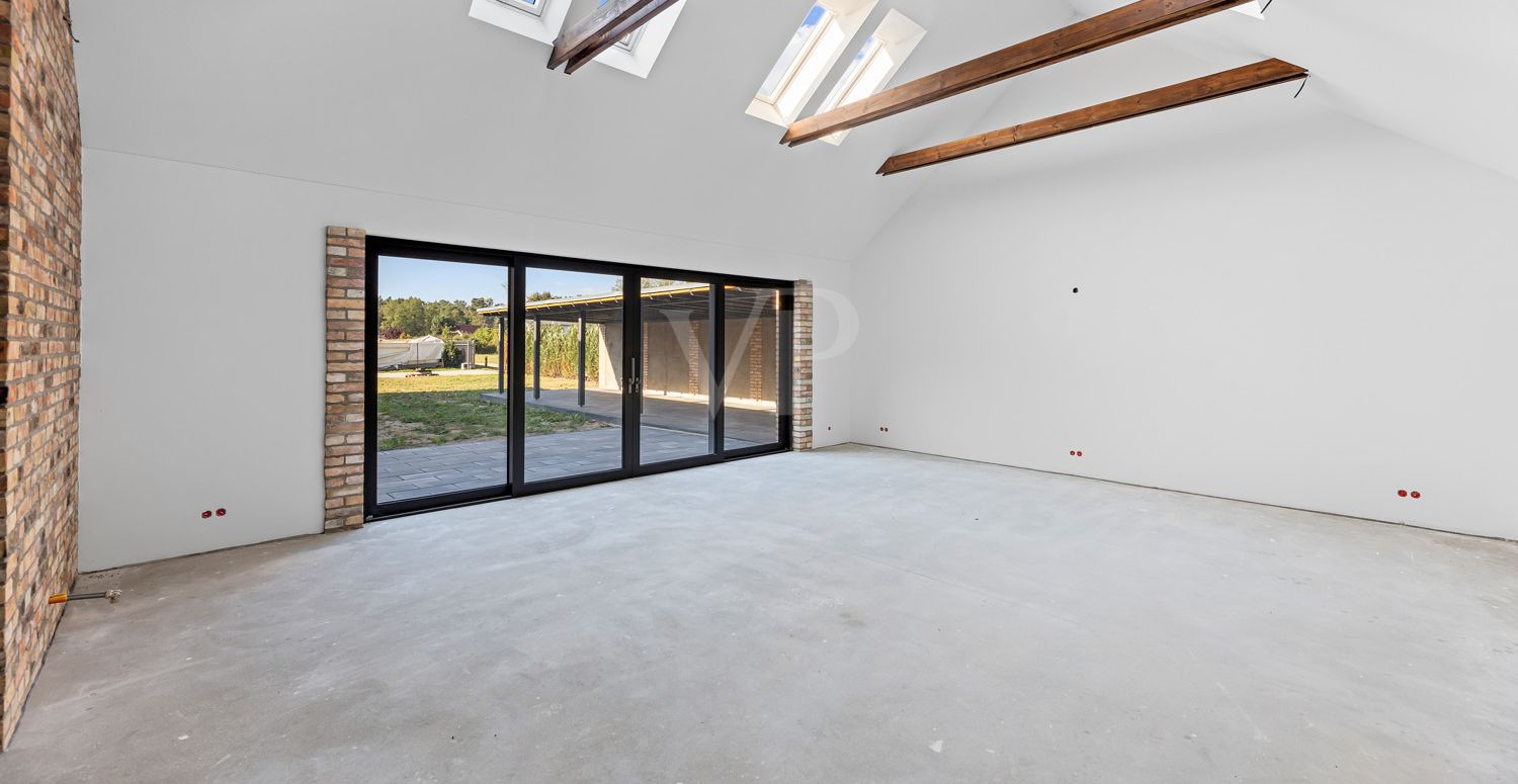 Anbau mit Ausgang Terrasse