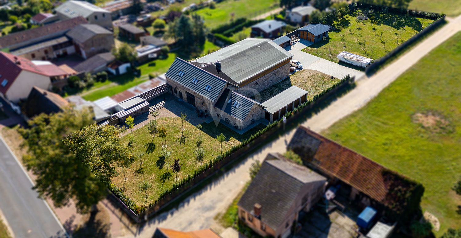 Gesamtansicht Grundstück