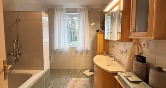 von_poll_real_estate_property_25412025_image_14