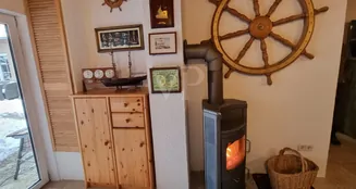 von_poll_real_estate_property_25412025_image_22