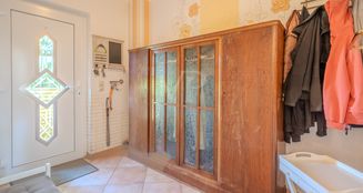 von_poll_real_estate_property_25412008_image_3