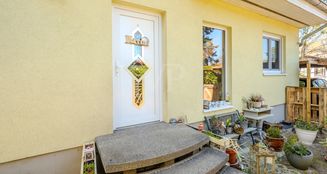 von_poll_real_estate_property_25412008_image_2
