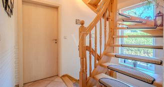 von_poll_real_estate_property_25412008_image_9