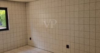 von_poll_real_estate_property_25412018_image_18