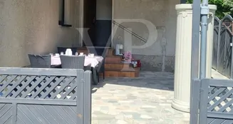 von_poll_real_estate_property_25412018_image_5