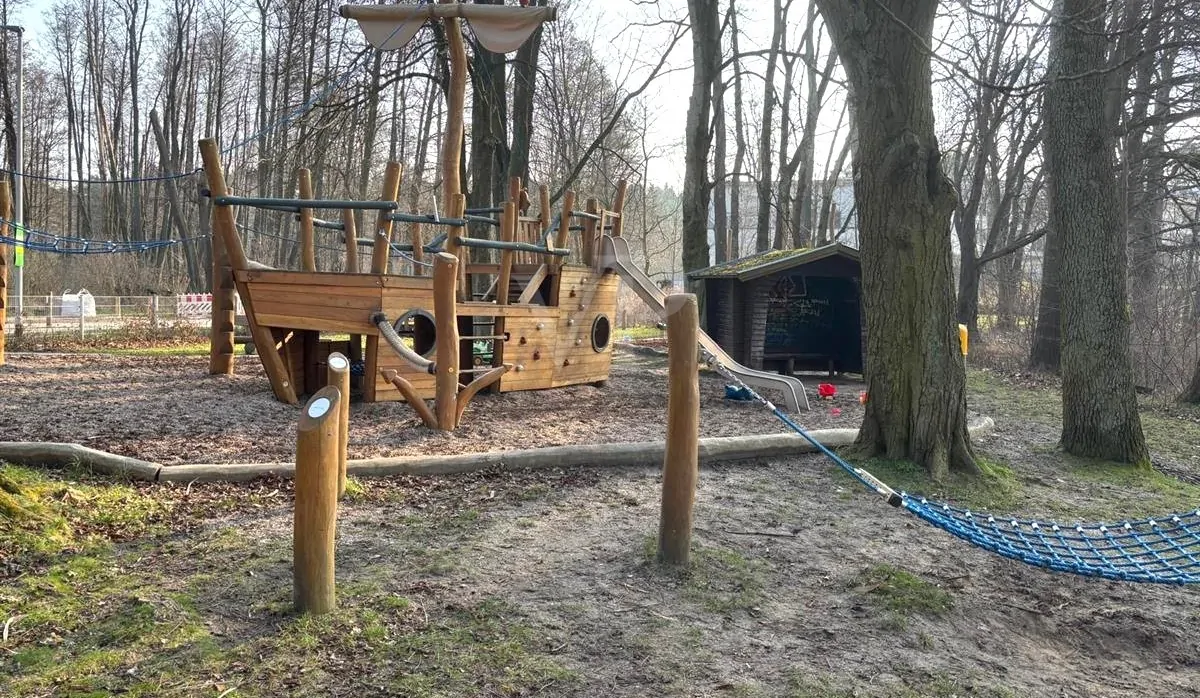 Spielplatz Bootsanlegestelle