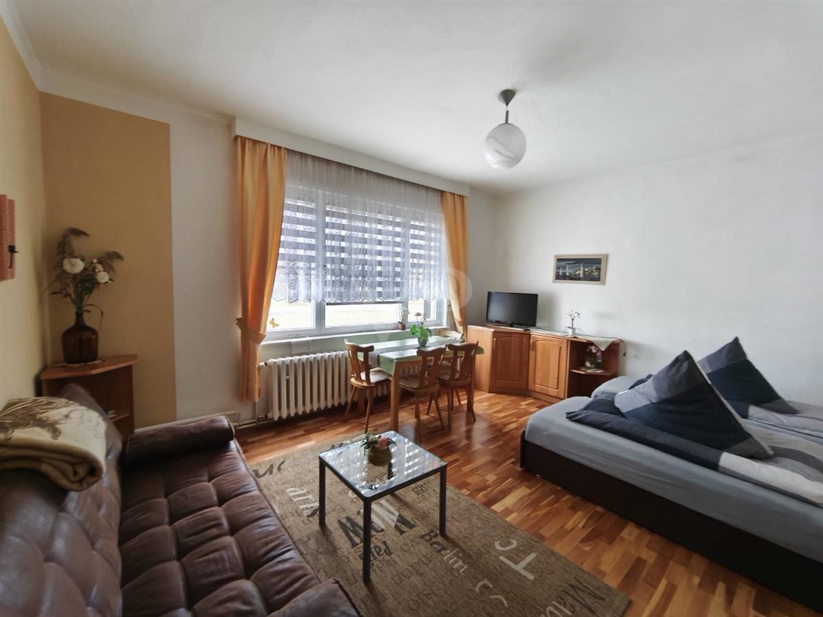 Zimmer EG