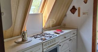von_poll_real_estate_property_25412020_image_5