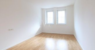 von_poll_real_estate_property_25412019_image_11