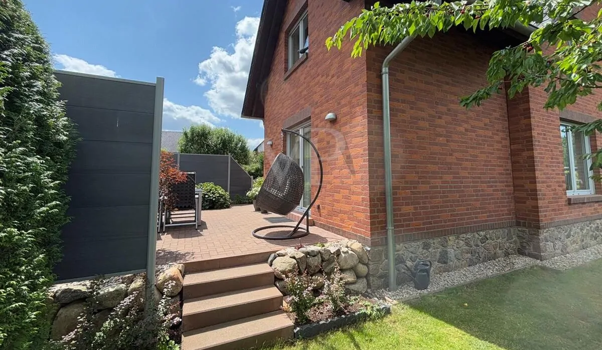 Zugang Terrasse vom Garten