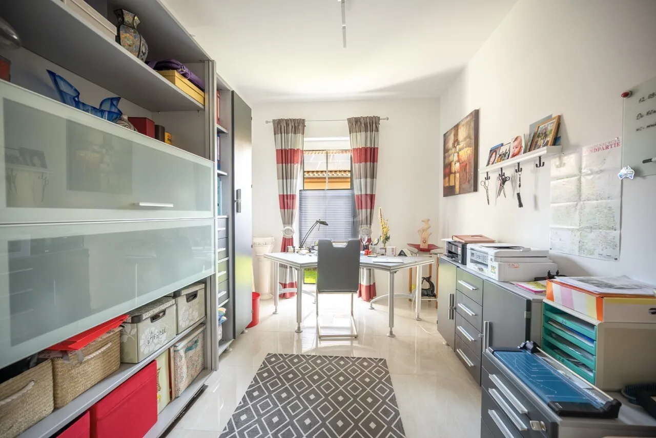 Arbeitszimmer EG