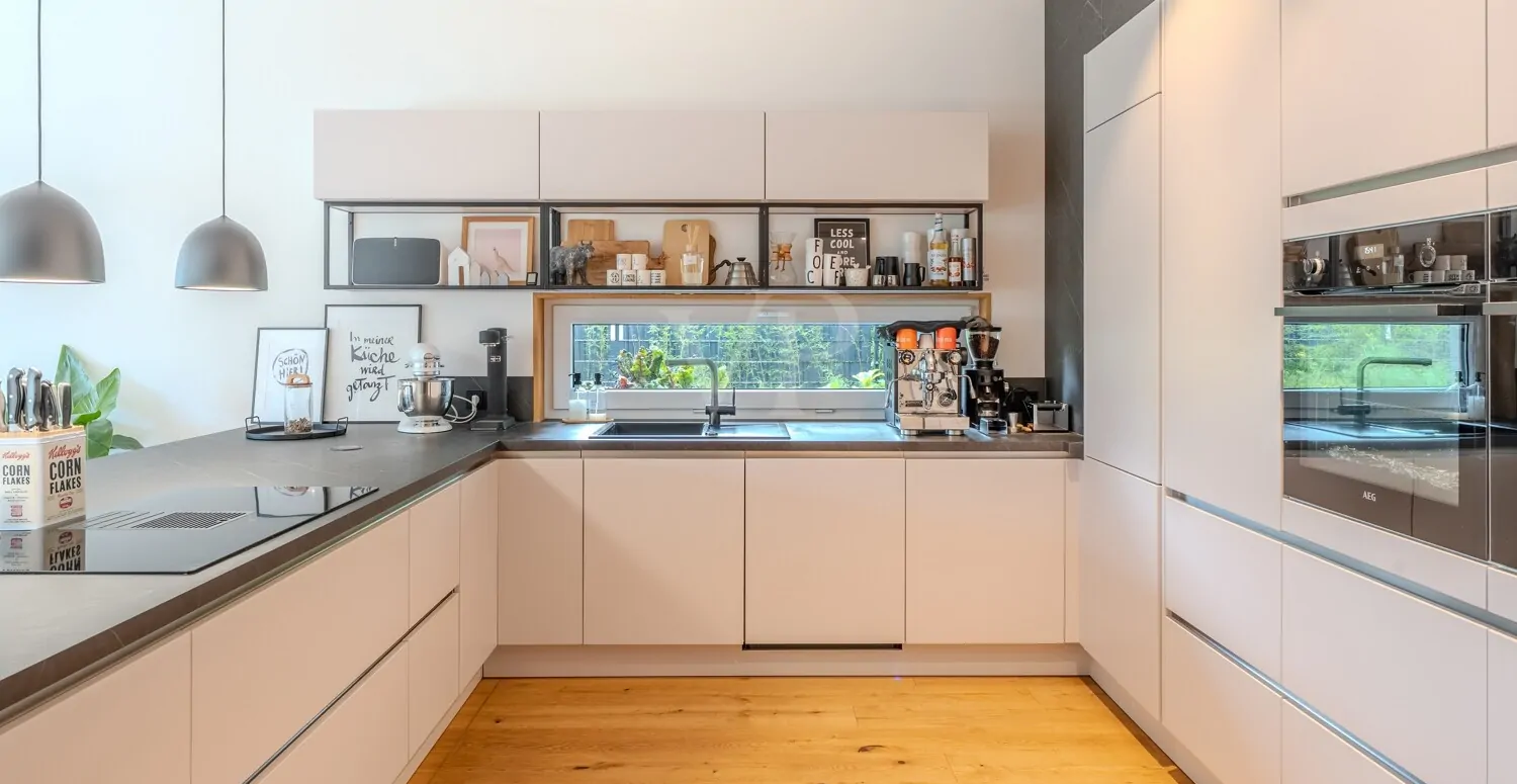 Einbauküche AEG  Geräte