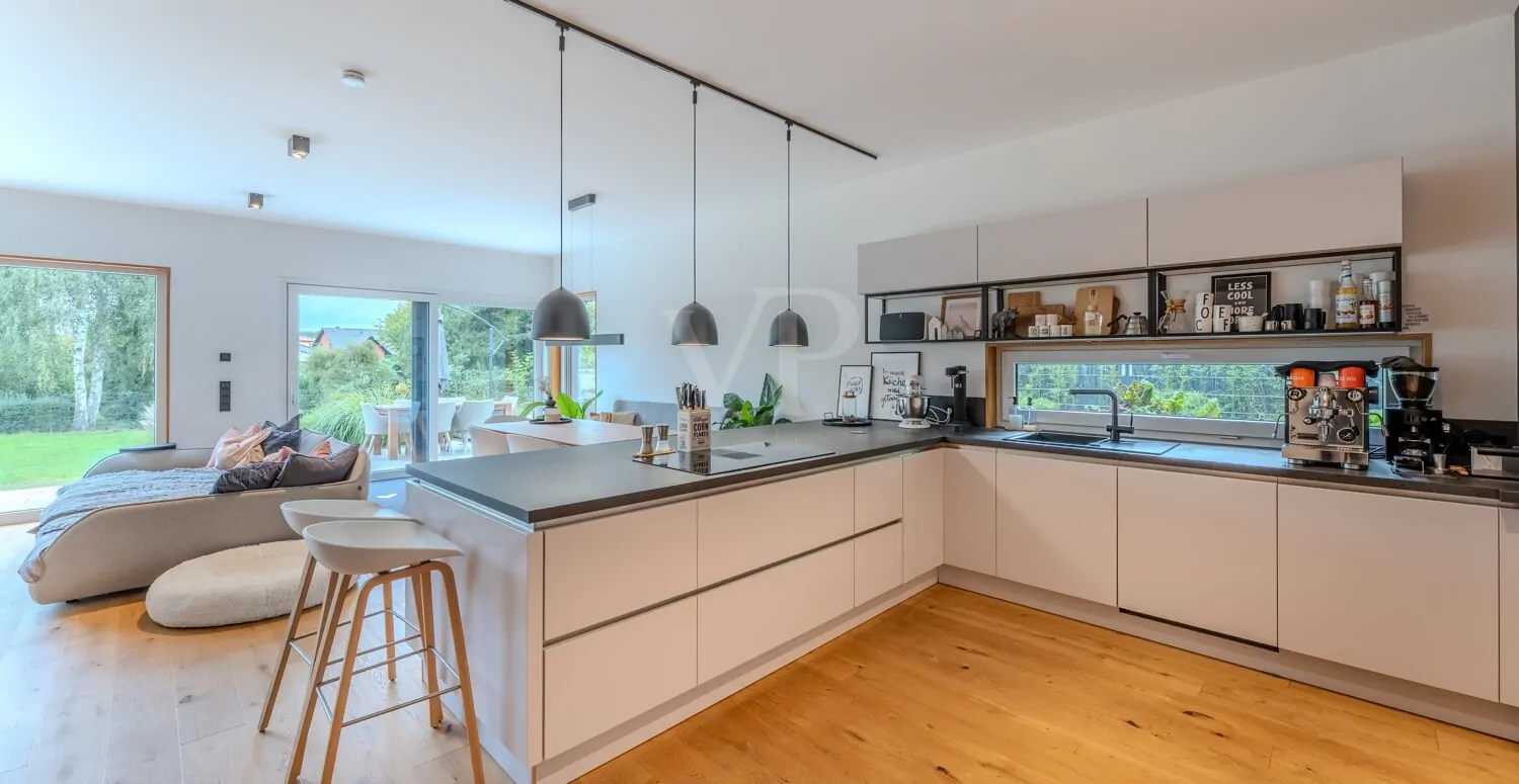 Küche mit Kochinsel